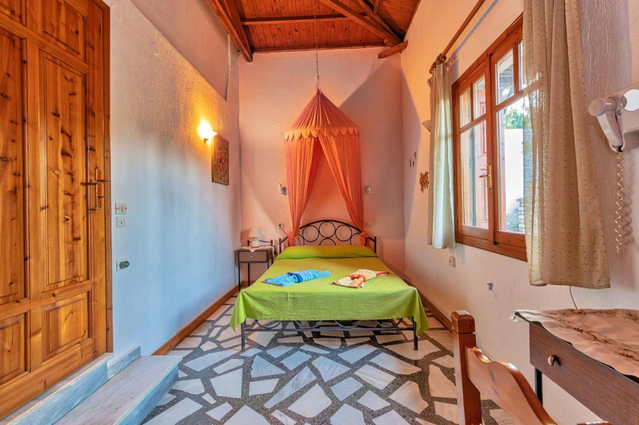 Villa Ble Bandar Skopelos Luaran gambar